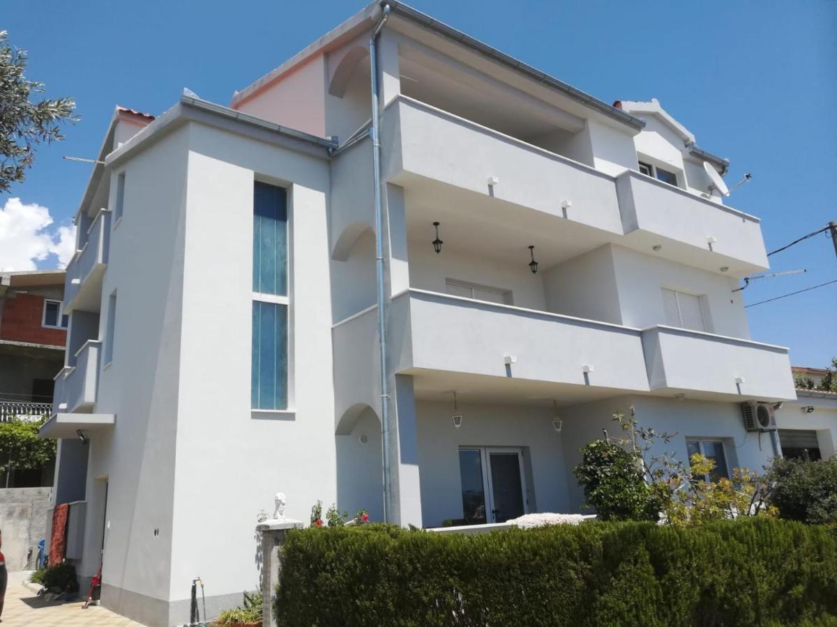 Apartment Istuk Kaštela 外观 照片