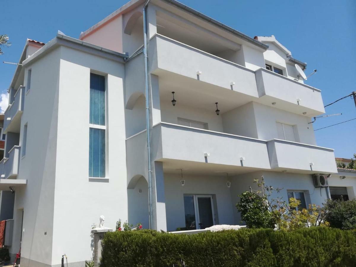 Apartment Istuk Kaštela 外观 照片